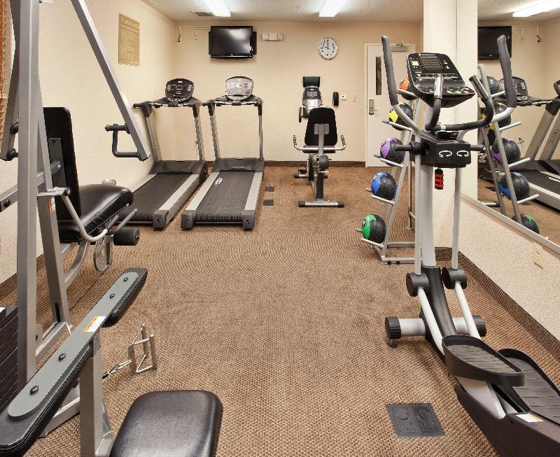 Candlewood Suites Turlock By Ihg Buitenkant foto