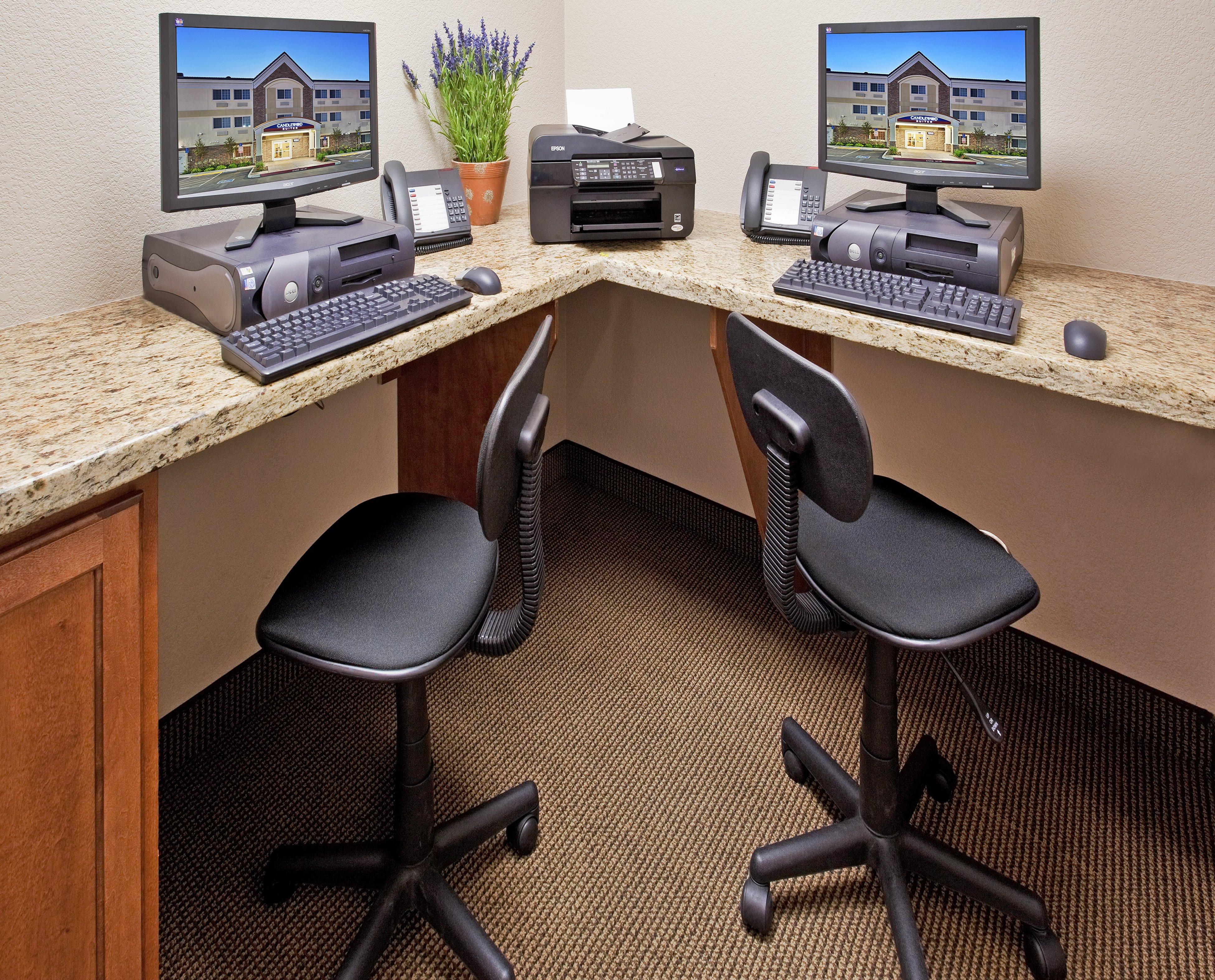 Candlewood Suites Turlock By Ihg Buitenkant foto
