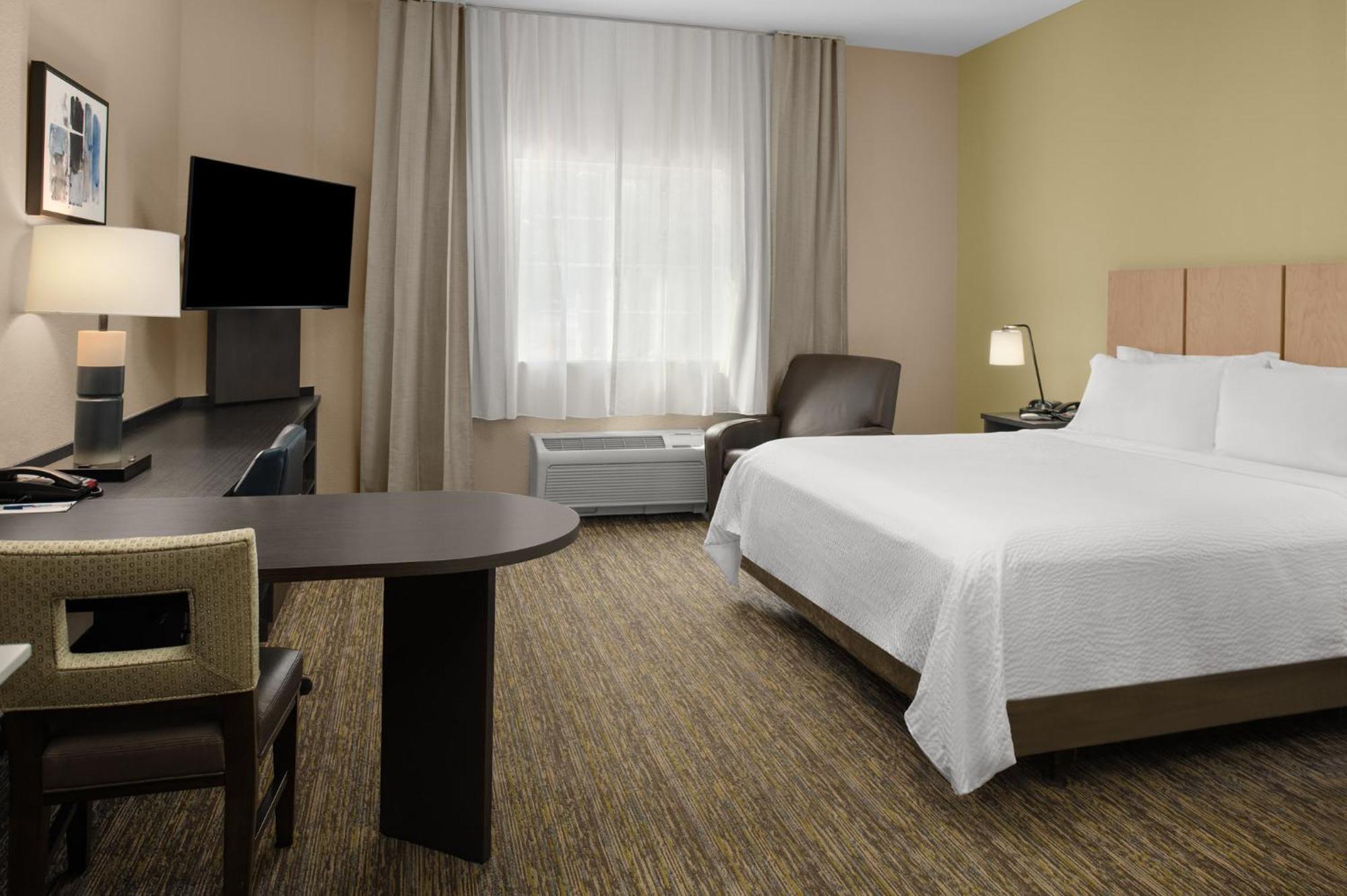 Candlewood Suites Turlock By Ihg Buitenkant foto