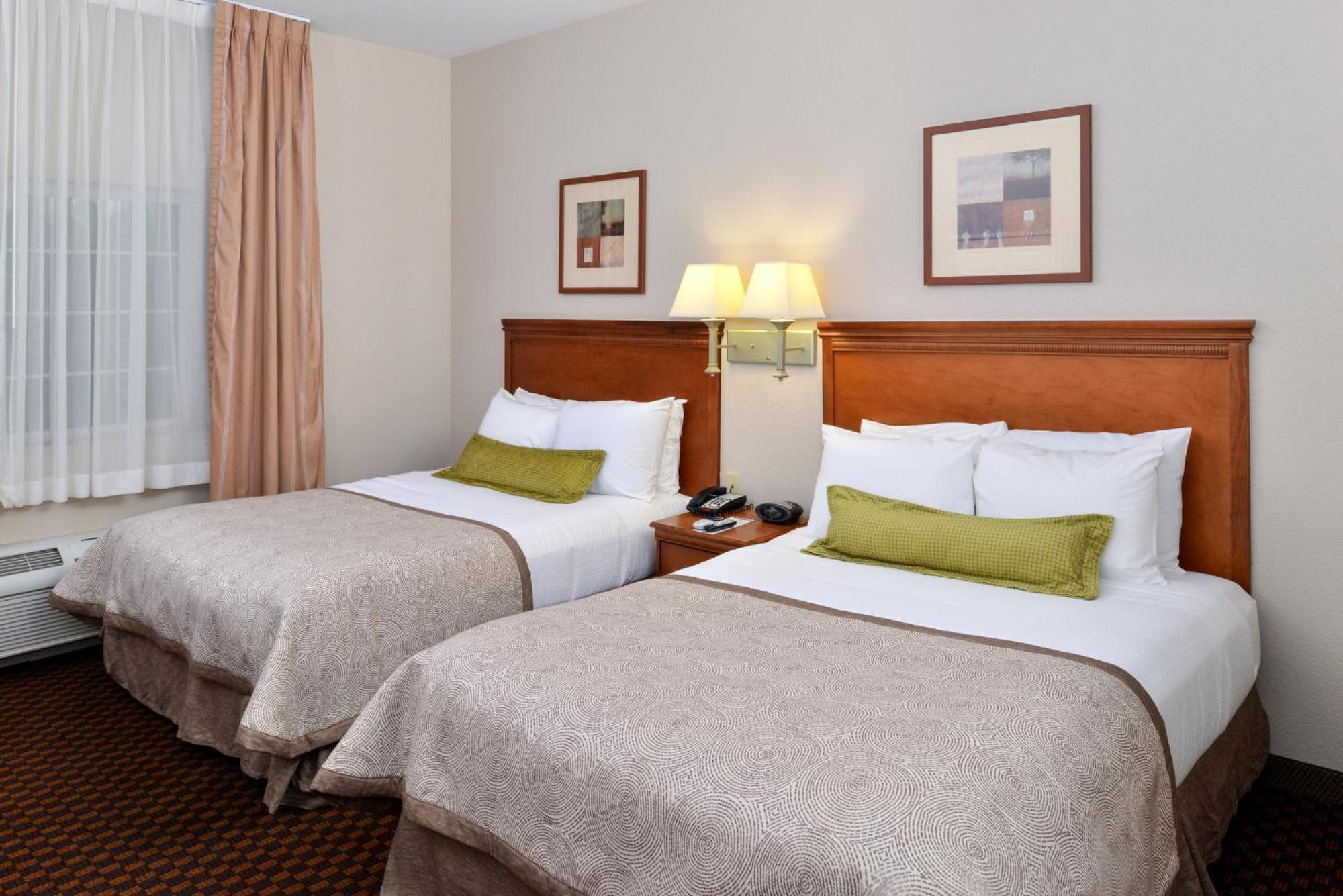 Candlewood Suites Turlock By Ihg Buitenkant foto